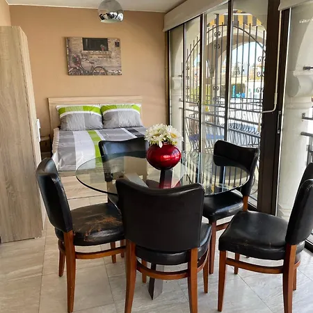 Beachfront Apartment El Campello